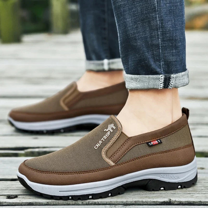 Tênis Ortopédico Comfort Titanium (PAGUE 1 LEVE 2)